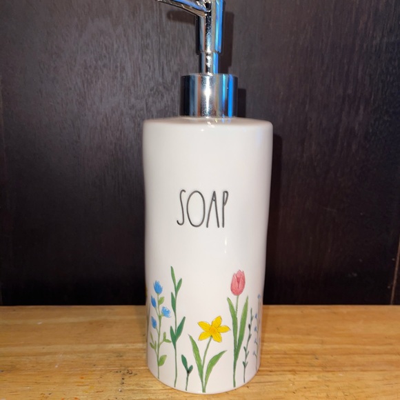 NWT Rae Dunn 6pc Wild Flower Bath Accessory Set - Picture 4 of 11